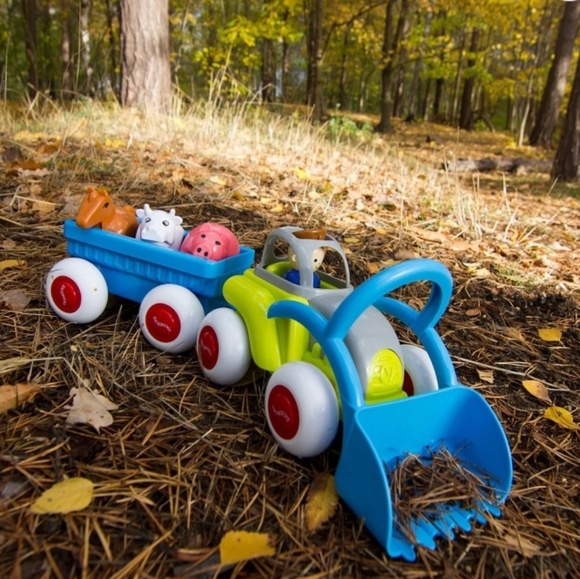 VIKING TOYS , Blue and Green Tractor with Animals - Picture 2 of 3